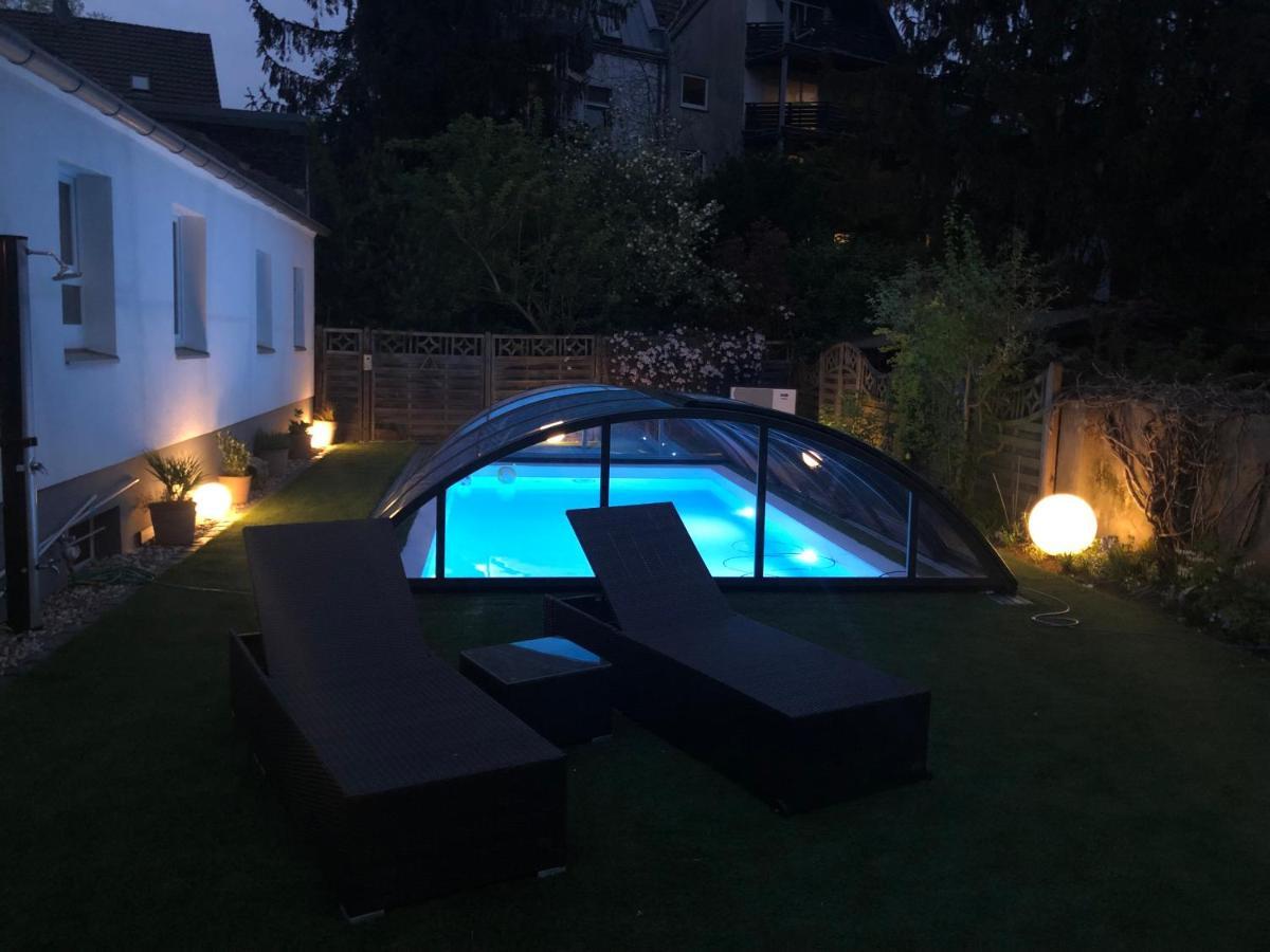 Haeuschen Im Garten In Der Muelheimer Altstadt Muelheim an der Ruhr Ngoại thất bức ảnh