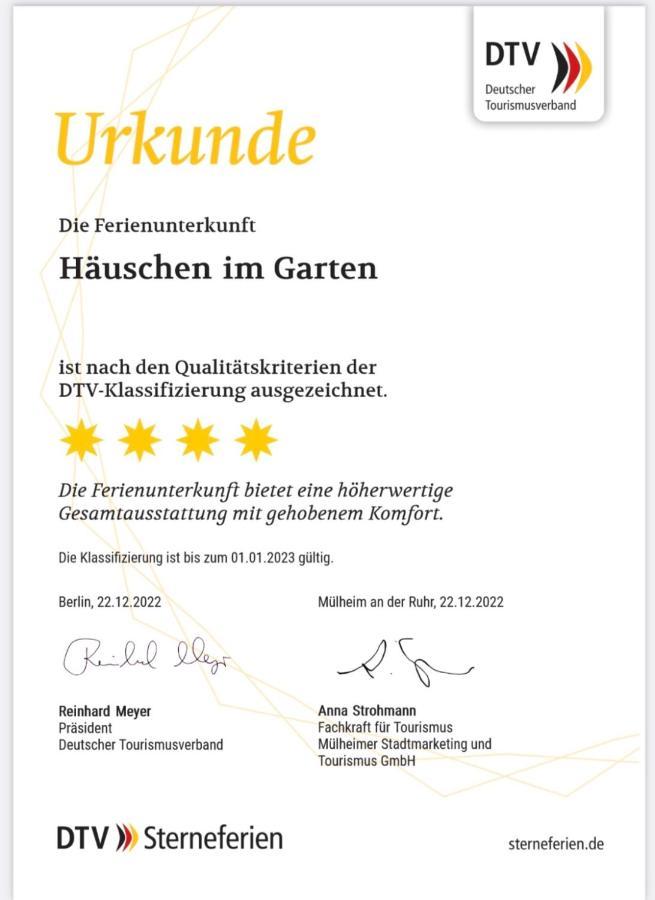 Haeuschen Im Garten In Der Muelheimer Altstadt Muelheim an der Ruhr Ngoại thất bức ảnh