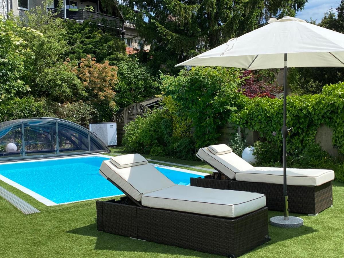 Haeuschen Im Garten In Der Muelheimer Altstadt Muelheim an der Ruhr Ngoại thất bức ảnh